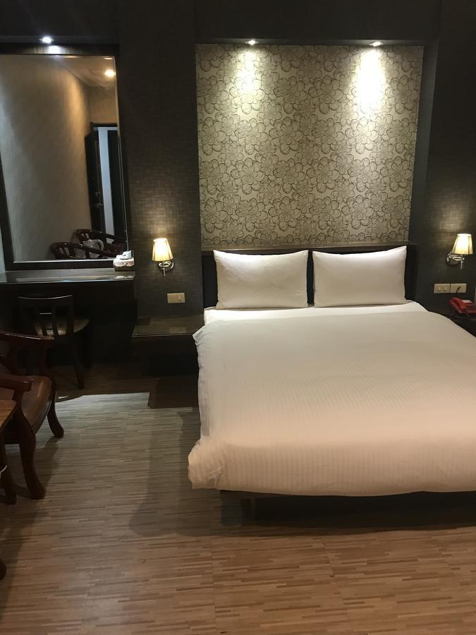Baseball Hotel Thành phố Tân Trúc Ngoại thất bức ảnh