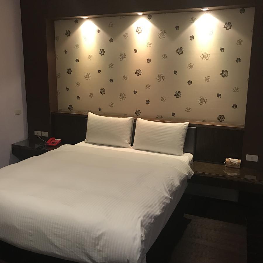 Baseball Hotel Thành phố Tân Trúc Ngoại thất bức ảnh