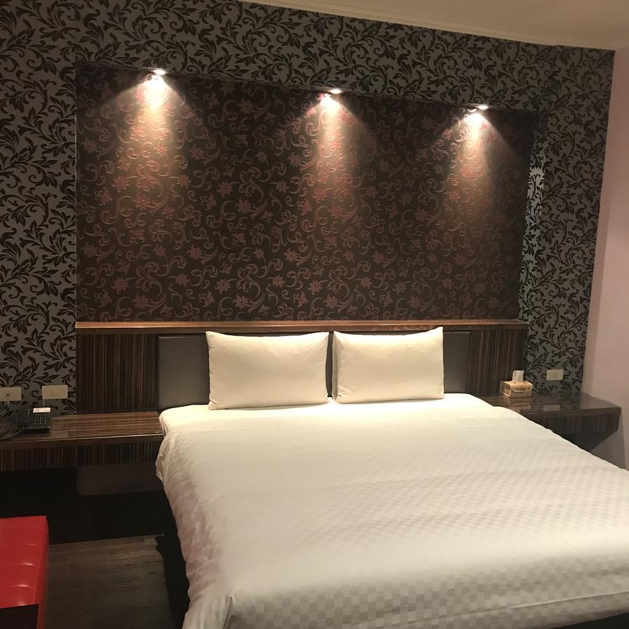 Baseball Hotel Thành phố Tân Trúc Ngoại thất bức ảnh